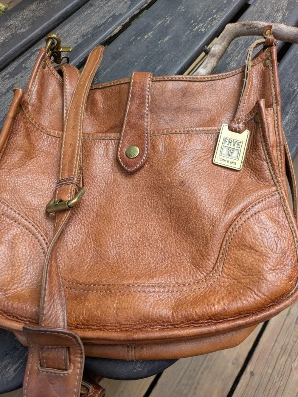 FRYE Vintage Campus Cognac Leather Crossbody Handbag w/ Logo Tag.